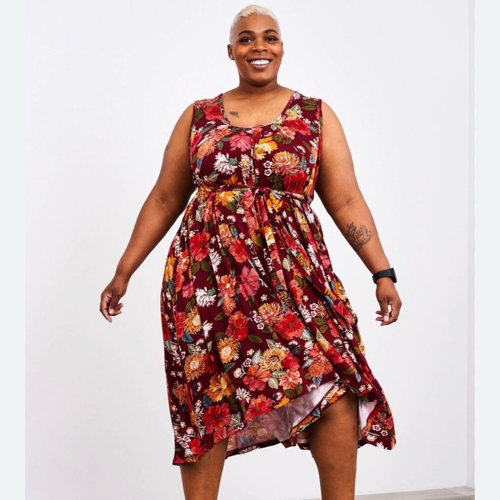 Floral Momper maternity and nursing
